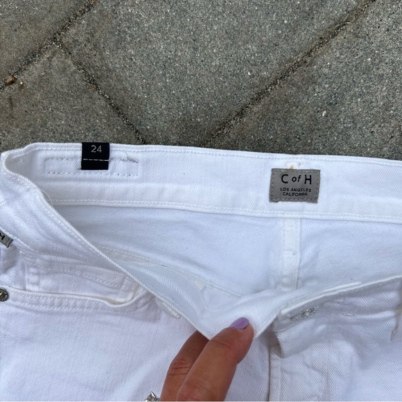 Citizens of Humanity White Denim Cutoff Shorts - Size 24 - Picture 5 of 7